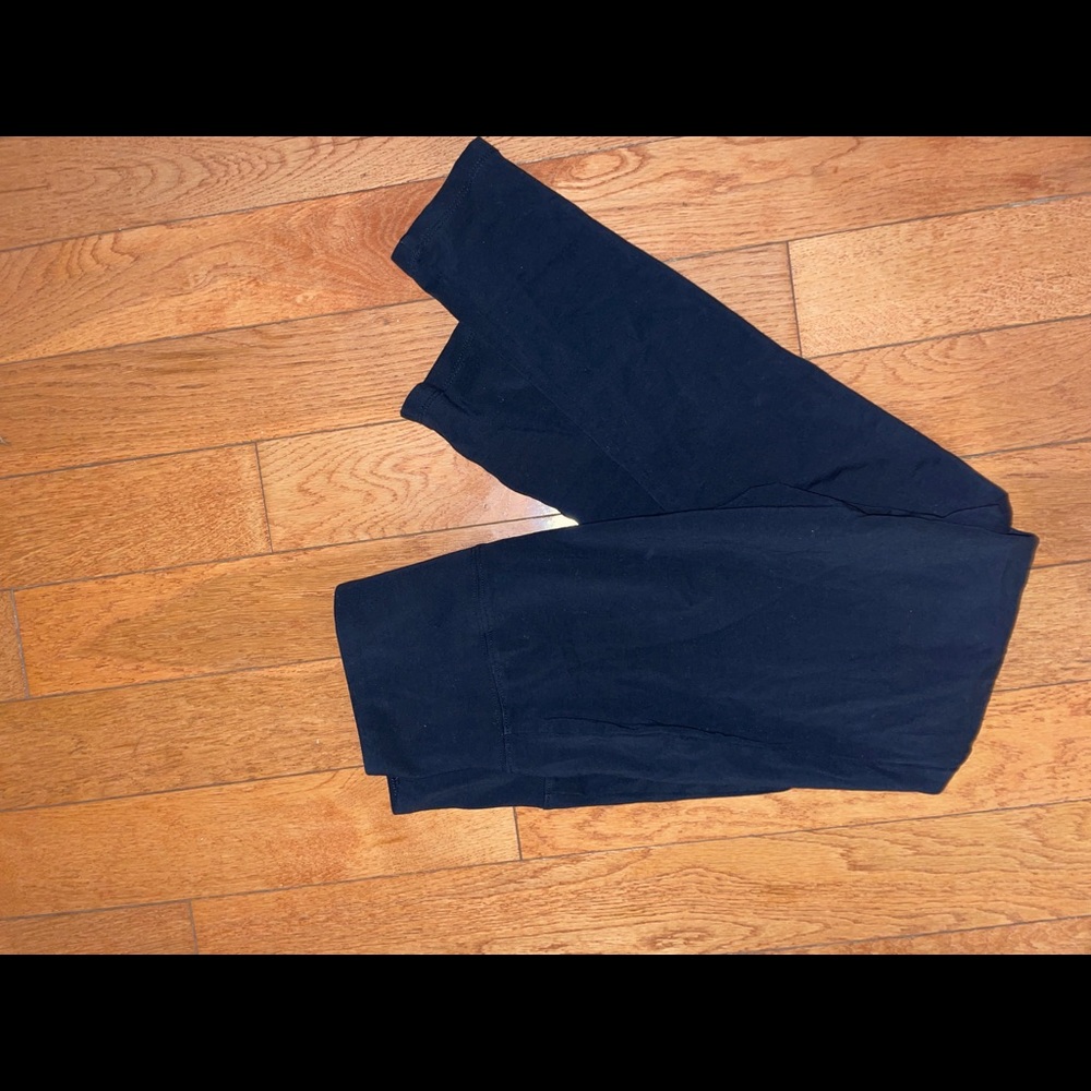 Abound leggings
